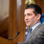 Outgoing FDA chief Gottlieb taking drug price fight to think tank