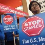 Staples Shareholders Reject Executive Pay Practices