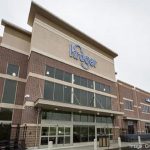 Kroger cuts plan for new stores