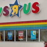 Toys R Us Slashes Prices as Closing-down Sale Begins